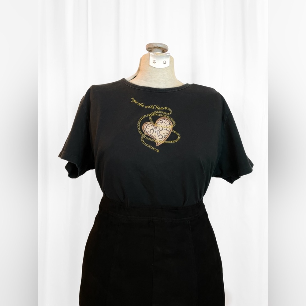 Y2K Vintage Heart T Shirt • Rope The Wild Heart